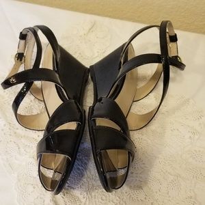 ⭐👠 Liz Claiborne Sandals